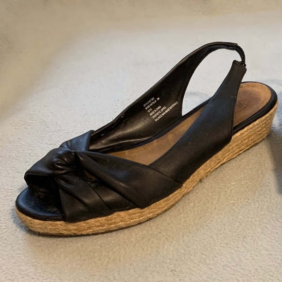 G.H. Bass & Co Black Natalie Sling Back Wedge - Picture 2 of 3